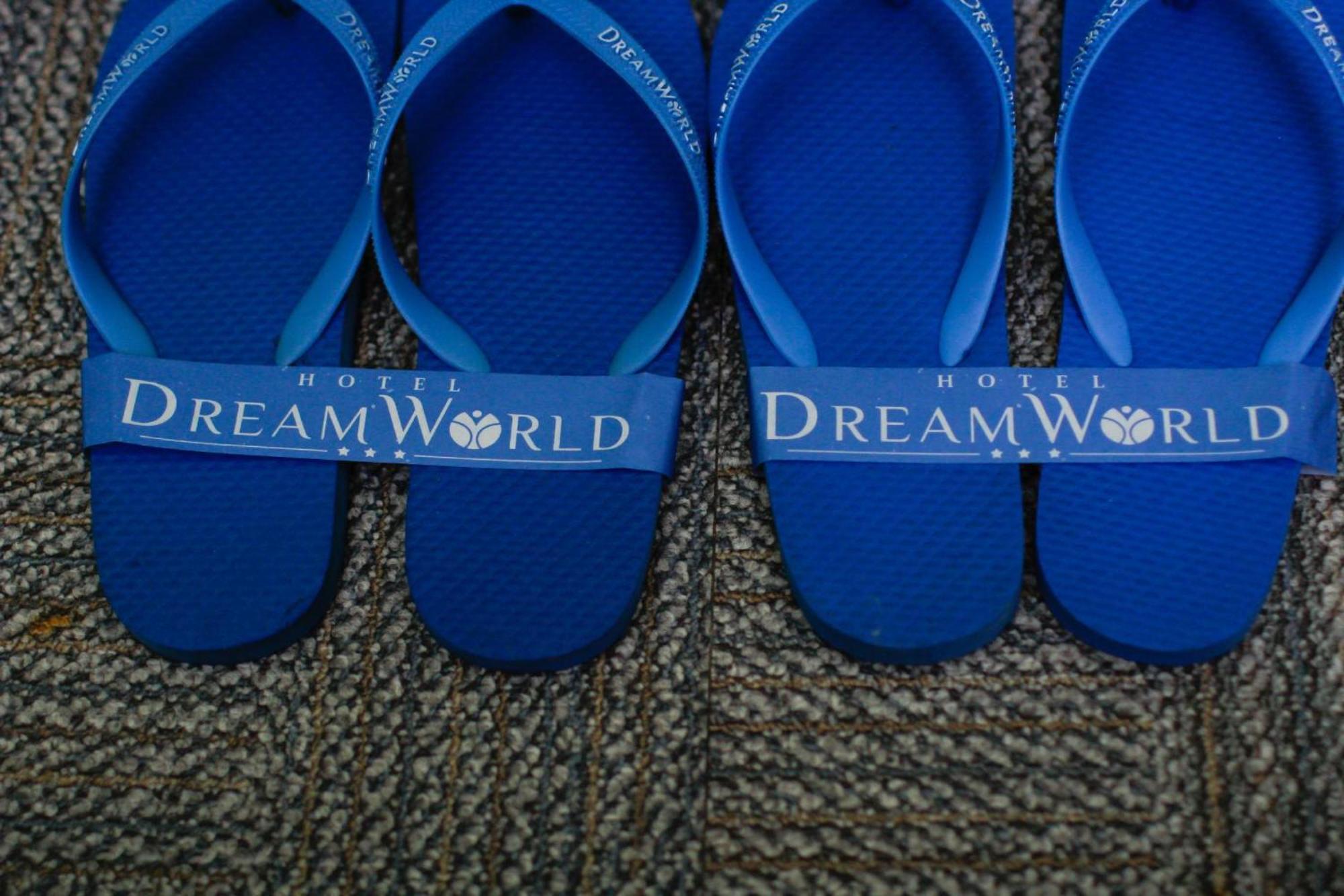 Hotel Dreamworld Araneta Cubao Kültér fotó