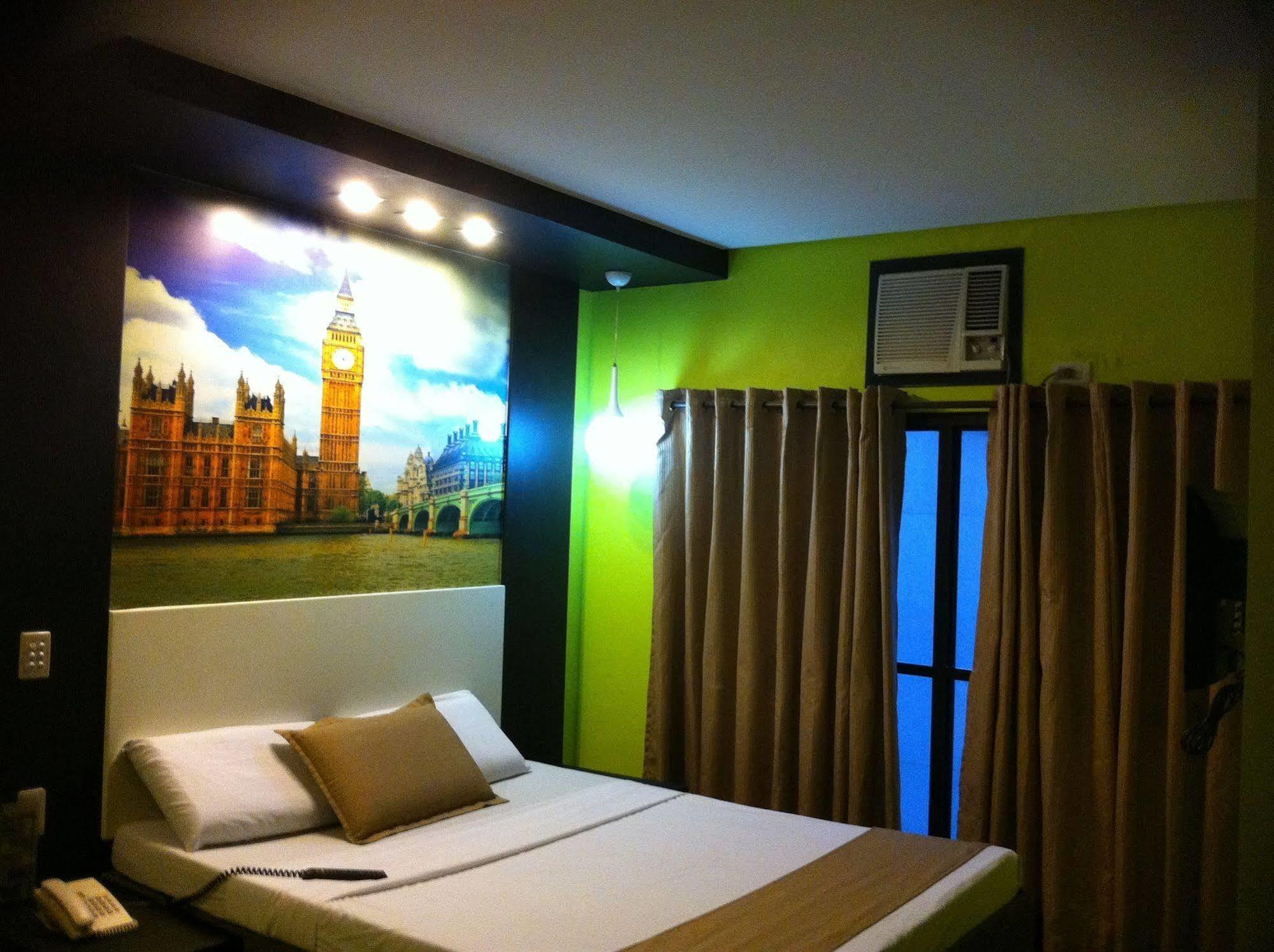 Hotel Dreamworld Araneta Cubao Kültér fotó